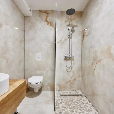 Apartamento Th 201 F3 Spacieux 1 à 5 Personnes Au 2ème étage