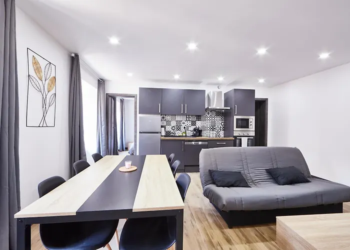 Th 201 F3 Spacieux 1 A 5 Personnes Au 2eme Etage Апартаменты *